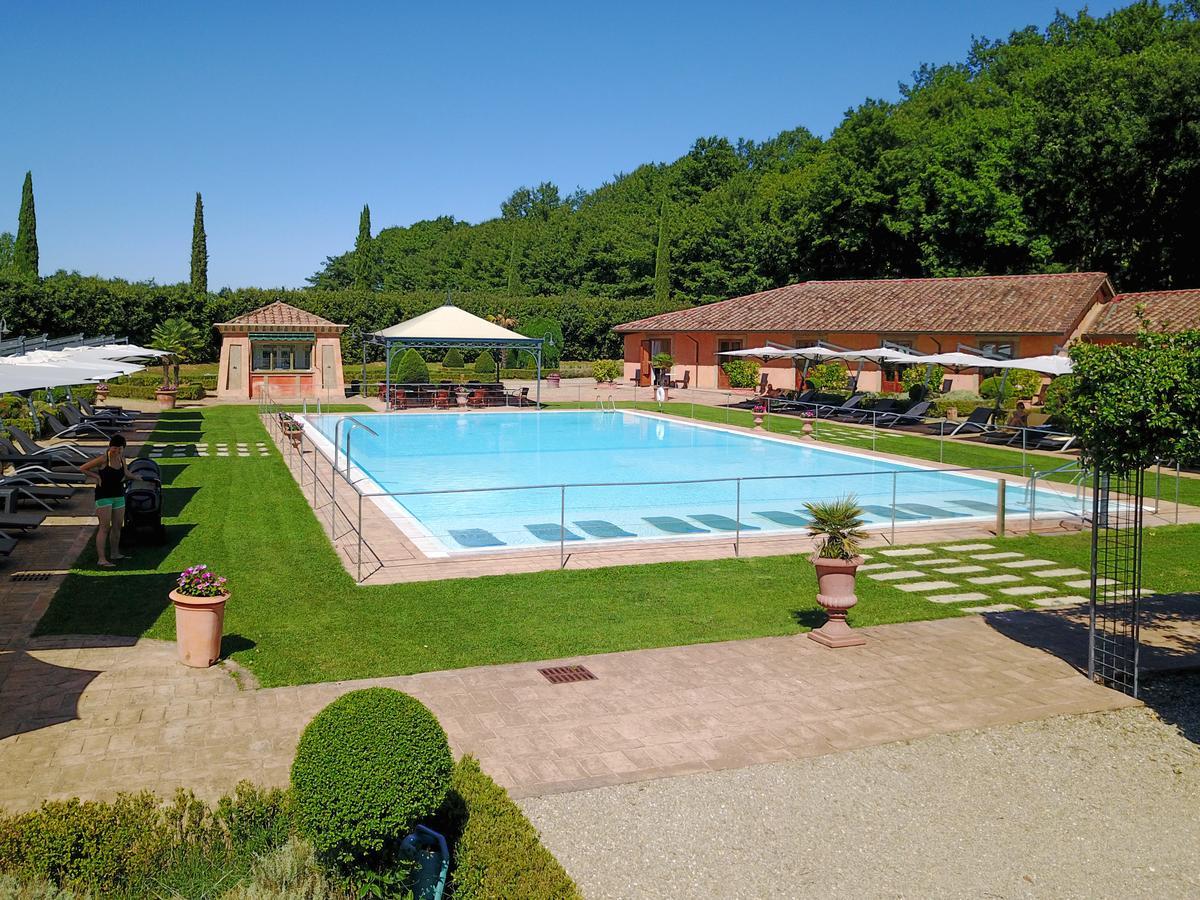 Il Piccolo Castello Hotel Monteriggioni Exterior foto